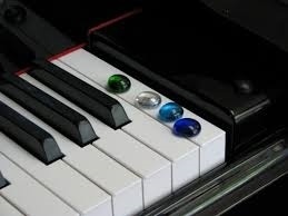 Colorful material.
Solid construction.
Unexpected beauty.
Rarity.
Distinctness unlike anything else.
Esthetic value.
Attractiveness that stands the test of time.
Such are the characteristics of semi-precious gem stones.
Those little gems of original organ music, when written, are the same.
