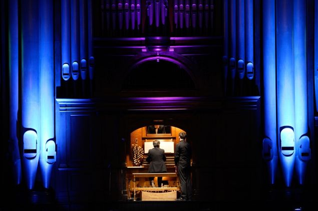 The Wellington Town Hall organ.
Imagine sitting down to this, to have all of this power and tonal spread at your command, and you're about to play it in public.  You don't know what it will do.  You've never played it in public before.
Are you scared?  You bet.  You're scared to death.  It's all part of being a pro.
Being a pro is an attitude [See blog, Dunning-Kruger Effect].
An amateur believes he must first overcome his fear, then he can do his work; a pro knows that fear can never be overcome, that there's no such thing as a dread-free artist or a fearless warrior.
It's one thing to study war and quite another to live the warrior's life; a warrior acts in the face of fear.
A pro therefore, is still scared; he may be terrified, but he still forces himself forward in spite of his fear; he makes up his mind to do his work no matter what.
A pro knows that once he starts working, once the action gets going, once he starts to move about the arena, his fear will recede and he'll be okay.
Faith and the belief that one's work is part of an anointed ministry could play a big part and have much to do with controlling this or any other fear [See blog, An Anointed Ministry, Parts I-II].