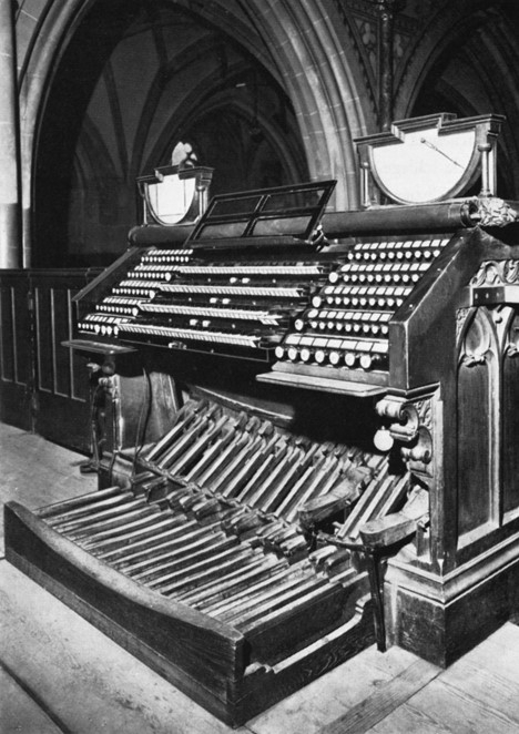 Several German pipe organs built in the 19th century by the Walcker firm, of Ludwigsburg, such as the 1845 instrument (destroyed in 1944 and rebuilt twice since) for the Stiftskirche, Stuttgart (photo), were supplied with two pedal keyboards, or claviers, one placed above the other.
The primary impetus giving rise to this curiosity in organ building, a Walcker specialty, was that Germany was very slow in the 19th century to adopt the concept of the swell in the organ, and dynamic variety was created by changing claviers, with the louder, bolder sounds assigned typically to the lowest clavier, and the softer sounds assigned to the highest one.
One of the ways a decrescendo was secured was by passing from the lowest to the highest claviers in succession.
The second pedal clavier, or so-called 